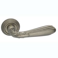 Межкомнатная дверная ручка Adden Bau Vintage Fiore V207 состаренное серебро