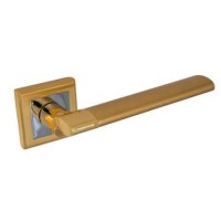 Межкомнатная дверная ручка Palidore на квадратной накладке 219 SB / PB комбинация матового золота и золота