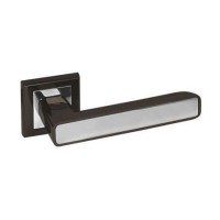 Межкомнатная дверная ручка Palidore на квадратной накладке A-235 BH / PC комбинация черного никеля и хрома