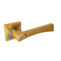 Межкомнатная дверная ручка Palidore на квадратной накладке A-201 PB золото